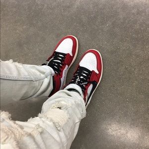 Off-White Air Jordan Chicago 1’s